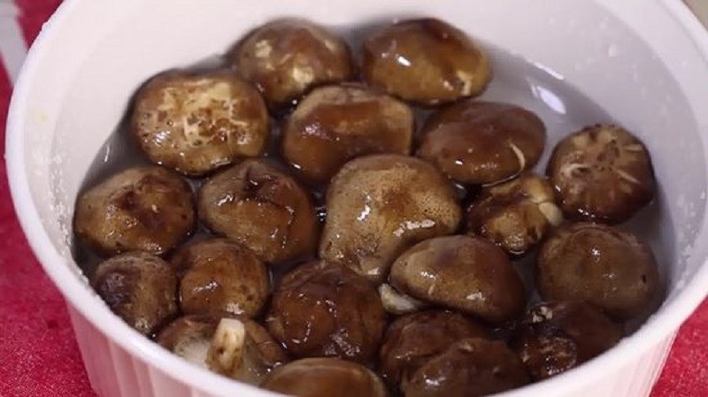 Gà bó xôi chiên